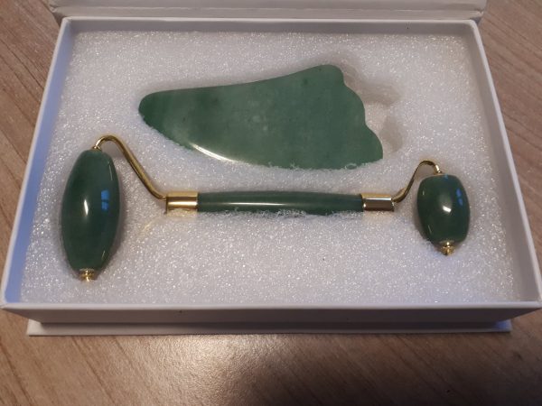 Rouleau de Jade et gua sha